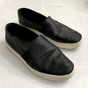 VINCE BLAIR SHOES BLACK SLIP ON LEATHER PERFORATED SIZE 7